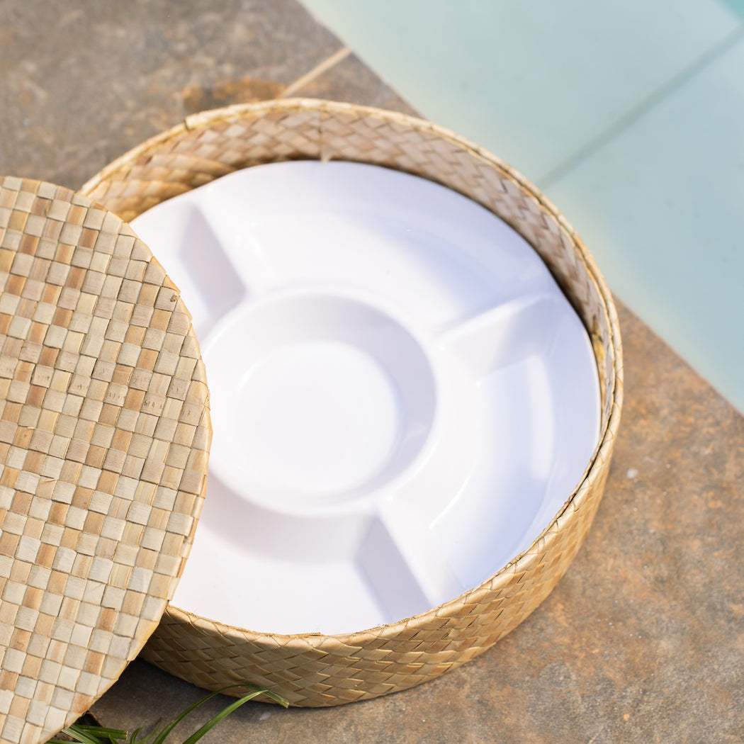 Create the perfect summer soiree with outdoor home accessories and entertaining essentials lovingly made by Domesticity, Philippines. Available online through www.mydomesticity.com.