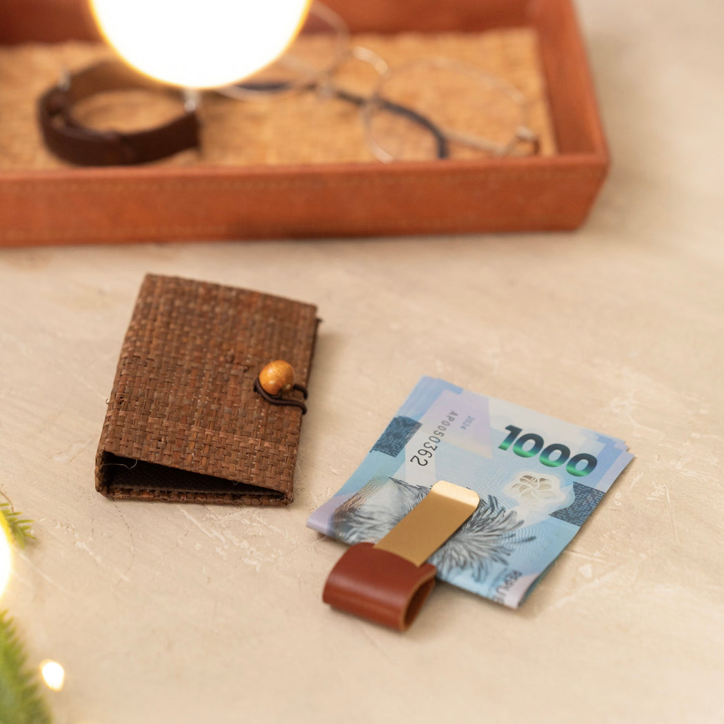 Nicholas Money Clip and Pen Holder