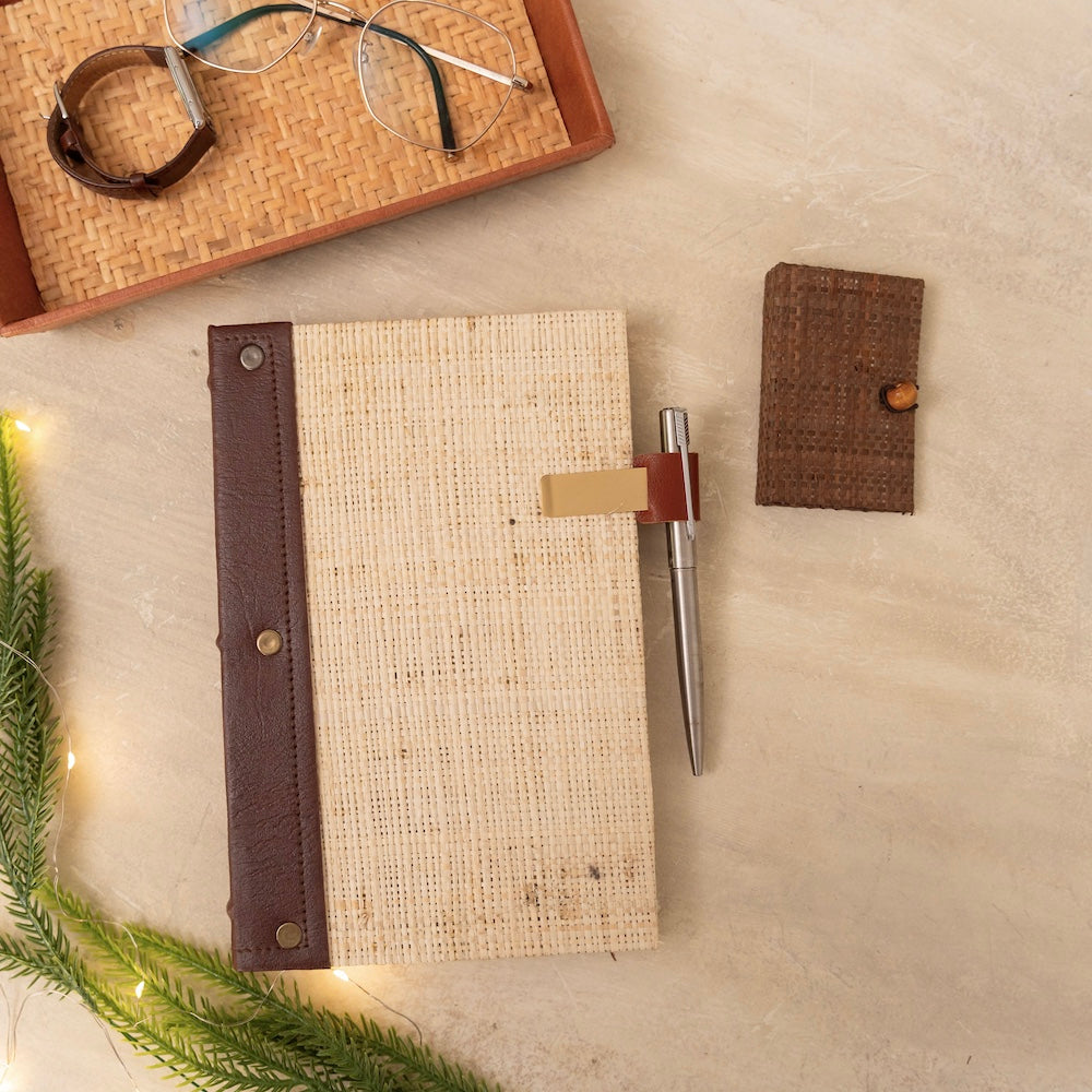 Nicholas Money Clip and Pen Holder