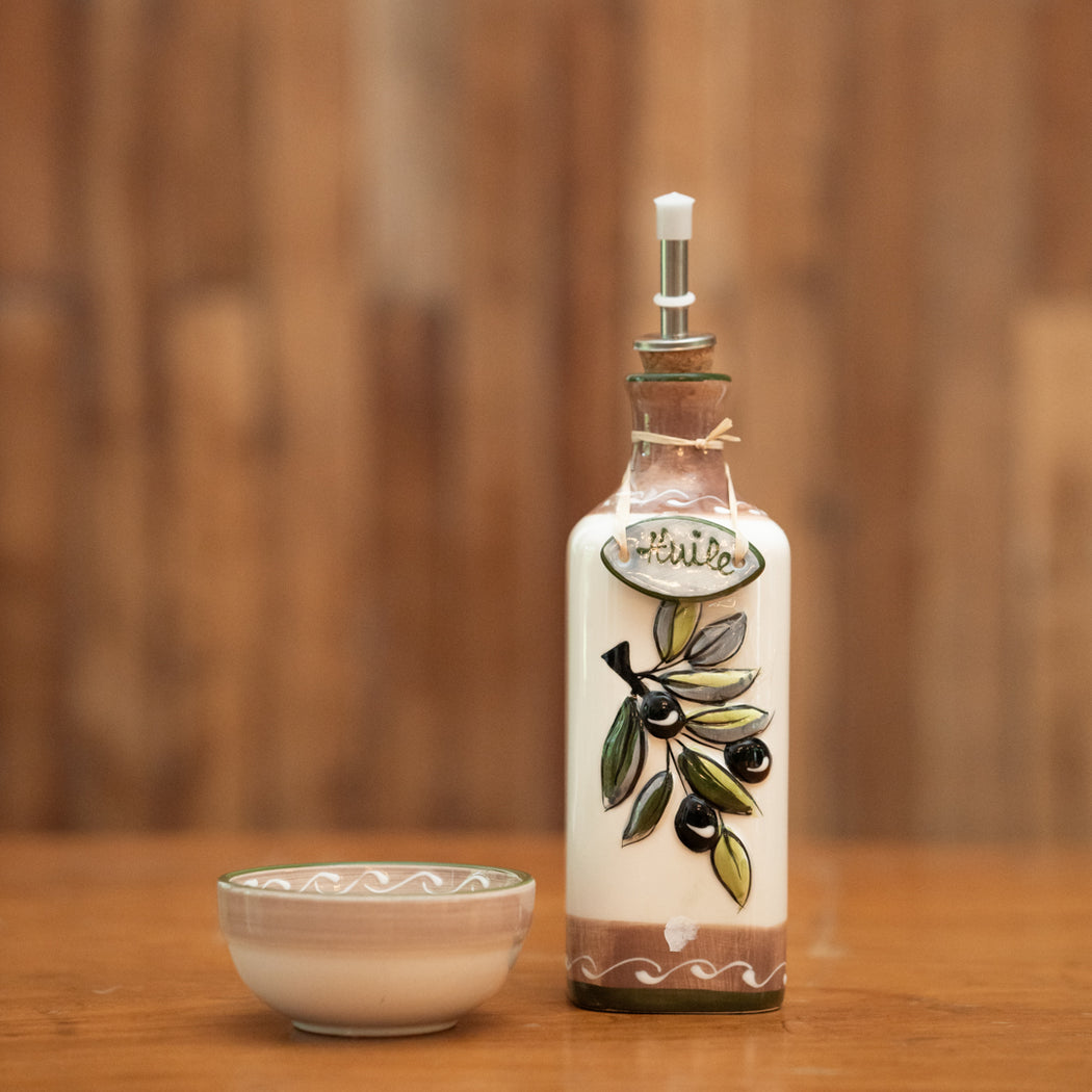 Discover our curated collection of kitchen and dining essentials from Provence, France — handpicked by Domesticity and available in the Philippines through our online store www.mydomesticity.com.