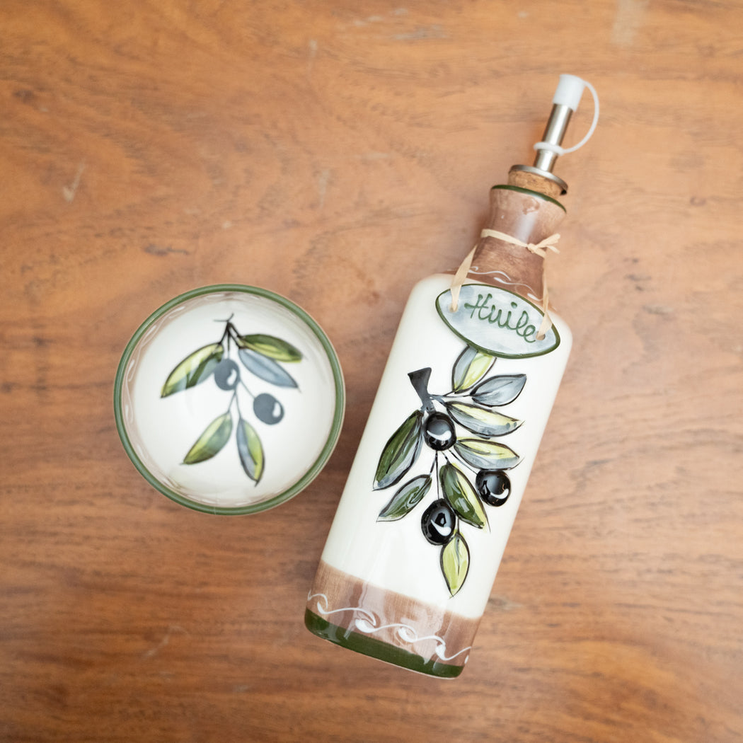 Discover our curated collection of kitchen and dining essentials from Provence, France — handpicked by Domesticity and available in the Philippines through our online store www.mydomesticity.com.