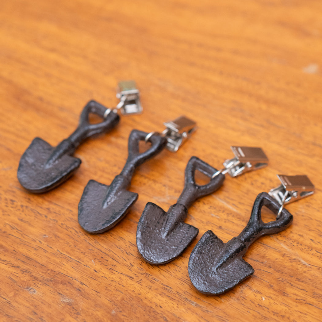 Esme Tablecloth Weights Set of 4 – Metal Shovel Design