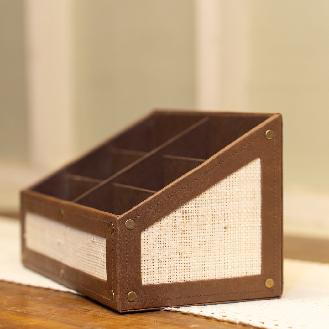 Lauren Letter Organizer