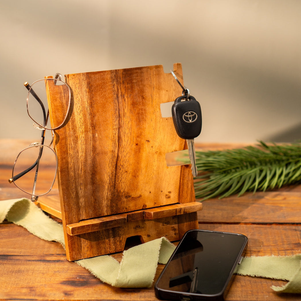 Lorenzo Wooden Mobile Docking Station - Large