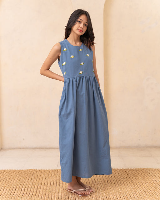 Lucille Embroidered Sleevless Dress - Blue