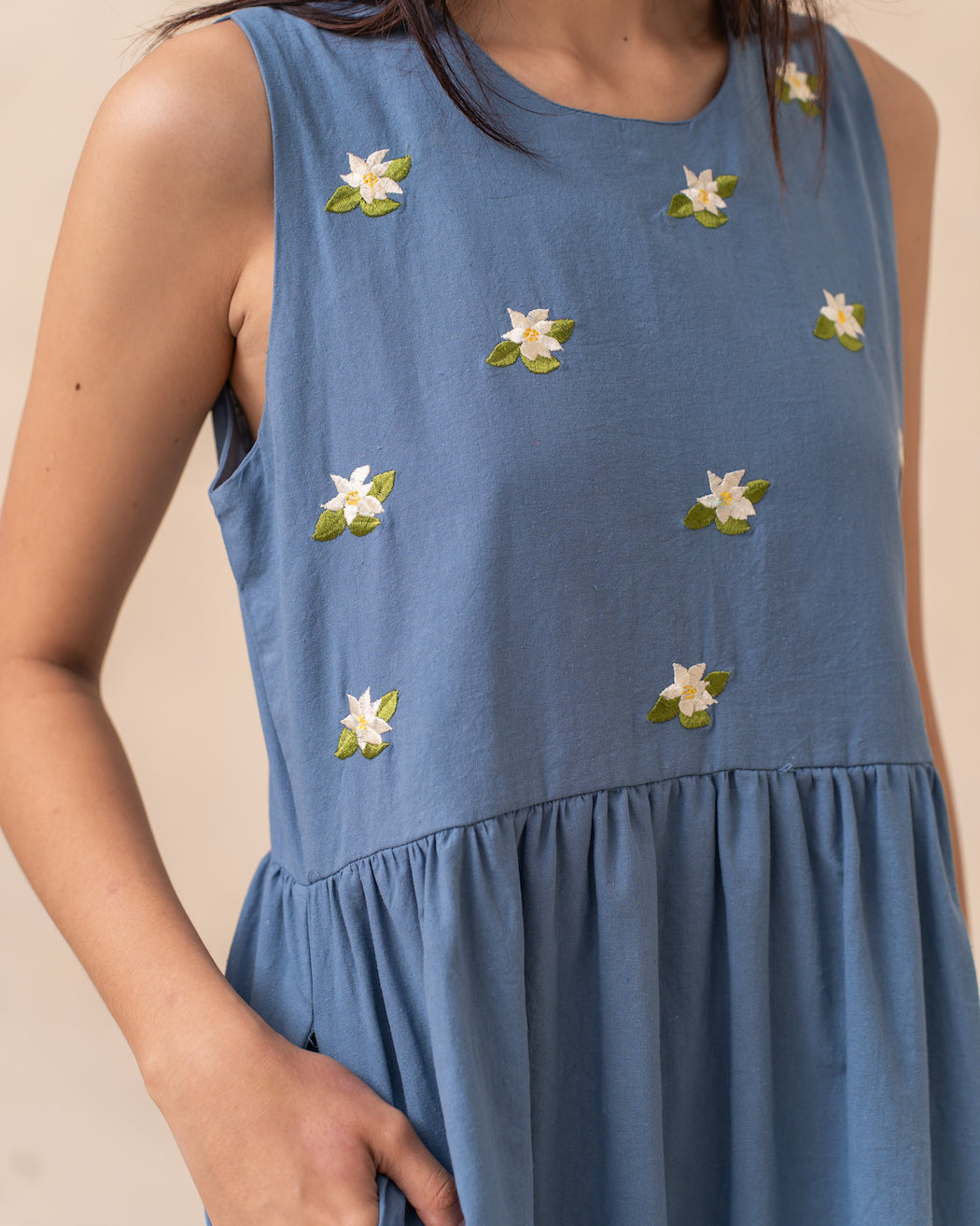 Lucille Embroidered Sleevless Dress - Blue