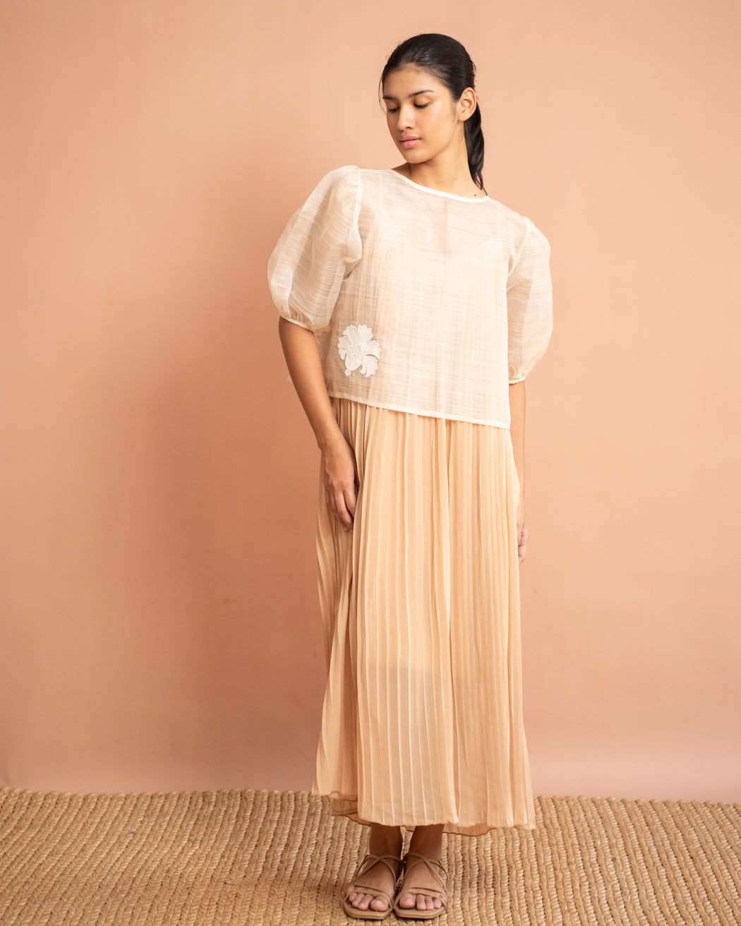 Cristalle Piña Puff-Sleeve Jacket with Embroidered Hablon Appliques
