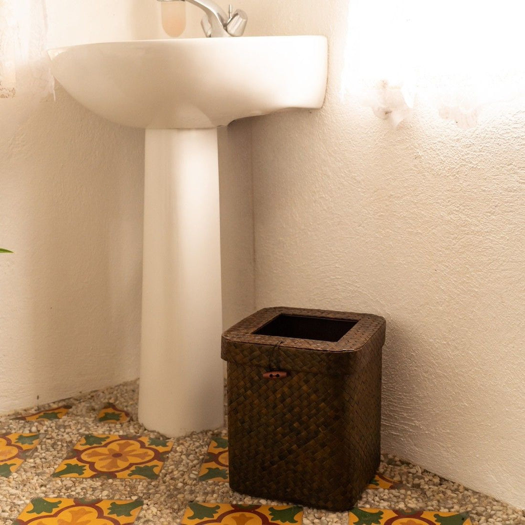 Amalia Woven Trash Bin with Wooden Lock