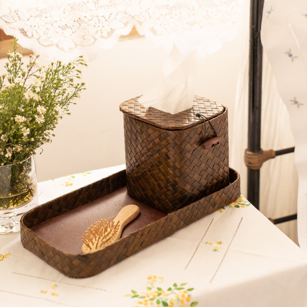 Amalia Woven Pandan Square Tissue Box & Tray Set