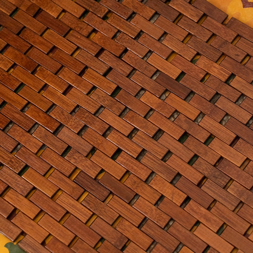 Greta Bamboo Lattice Bathroom Mat – Natural & Brown